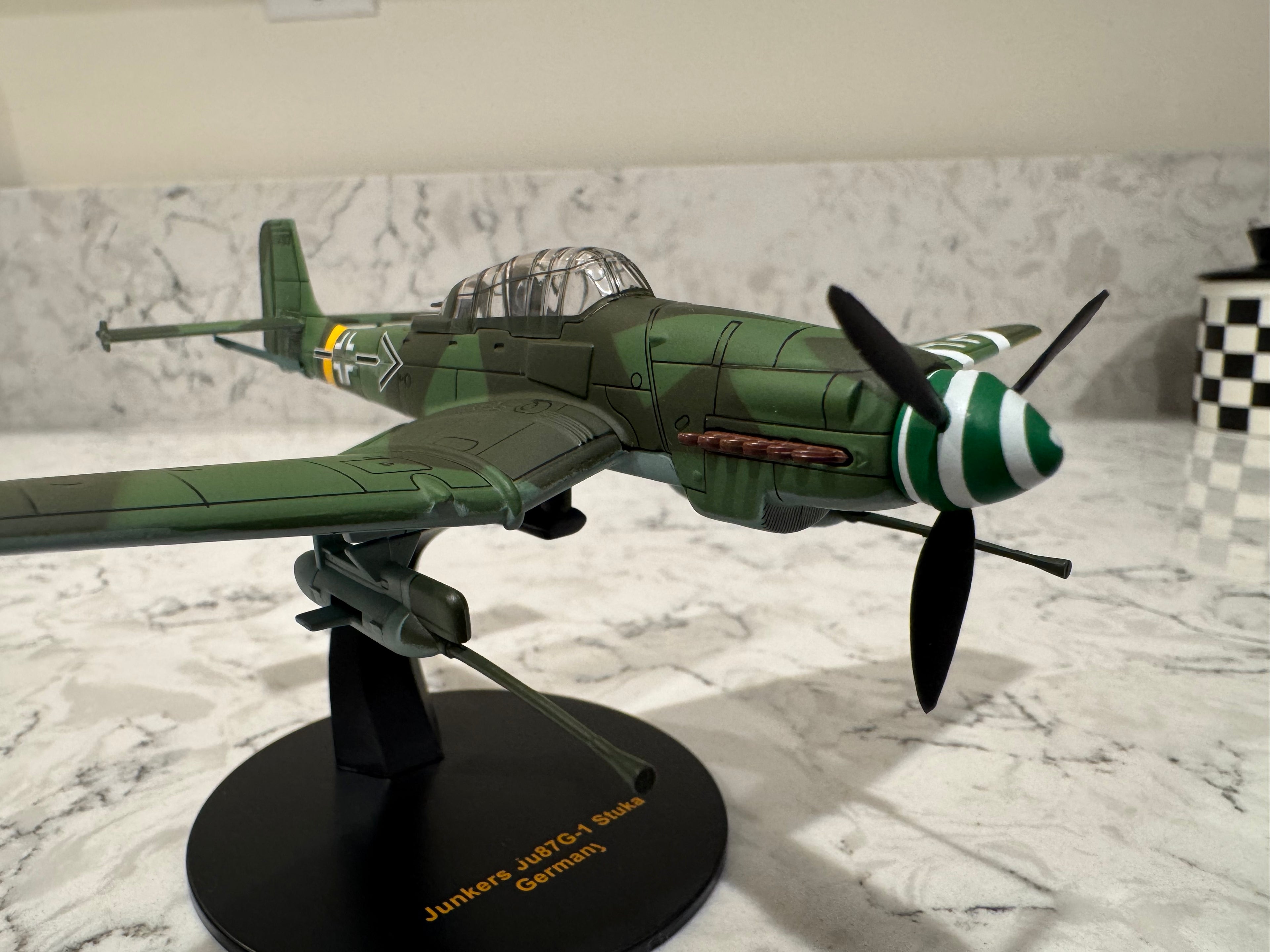 IXO Models 1:72 Ju-87 Stuka w/ 30 mm cannon pods